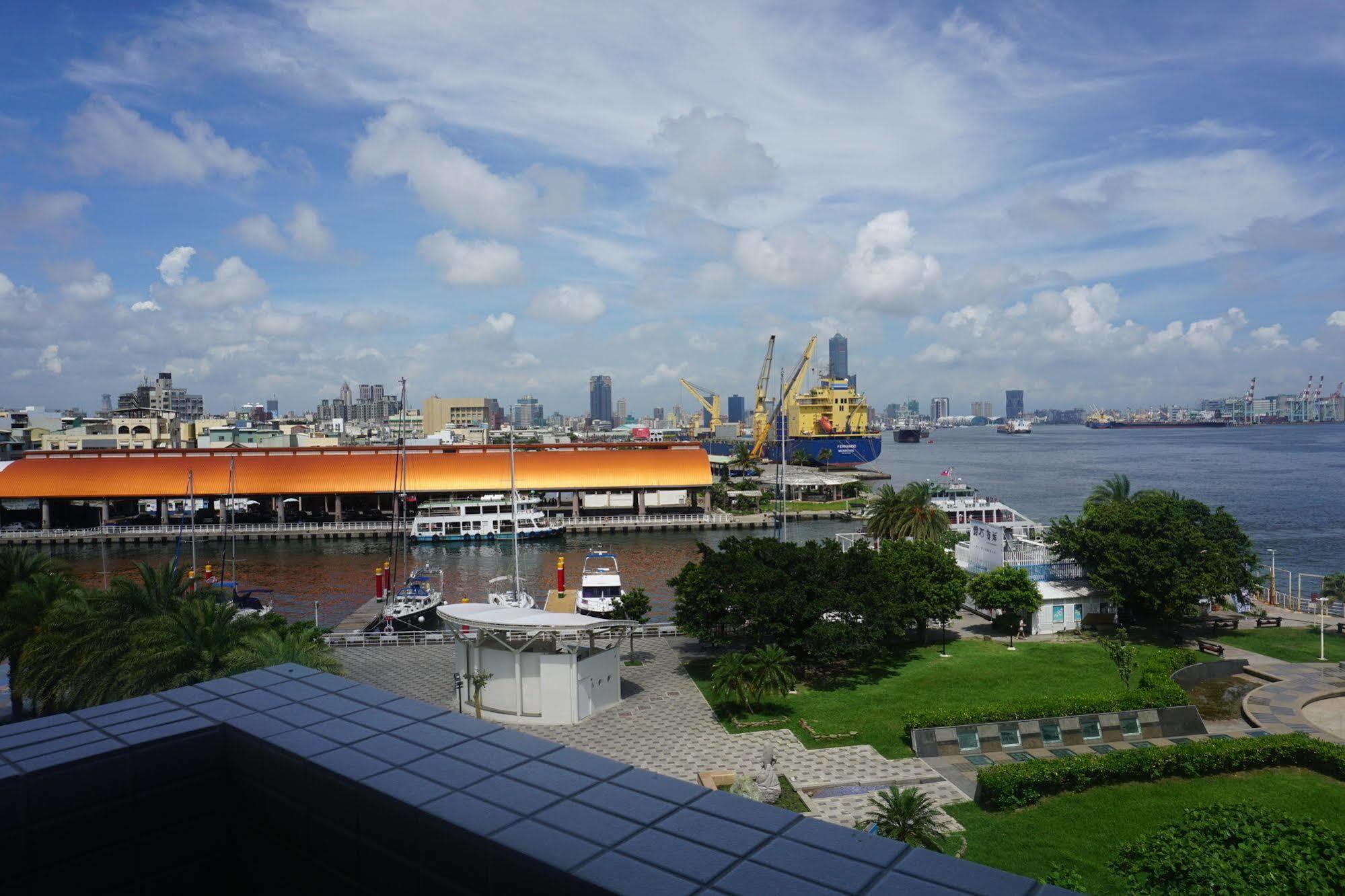 Watermark Hotel - Sizihwan Kaohsiung Zewnętrze zdjęcie